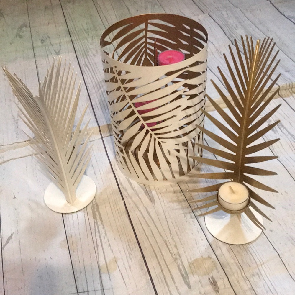 Decorative Palm Leaf Candle Holders - White & Gold -